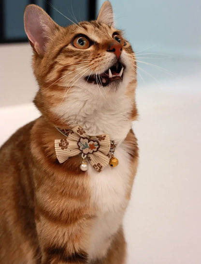 Breakaway Cat Collar, Bowknot Adjustable Kitten Collar with Bell, Lightweight Pet Safety Collar, Pet collars for Cats & Puppy