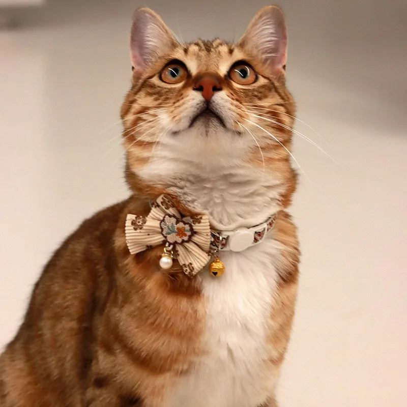Breakaway Cat Collar, Bowknot Adjustable Kitten Collar with Bell, Lightweight Pet Safety Collar, Pet collars for Cats & Puppy